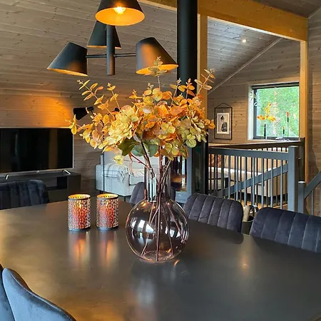 Semesterbostad 4 Bedroom In